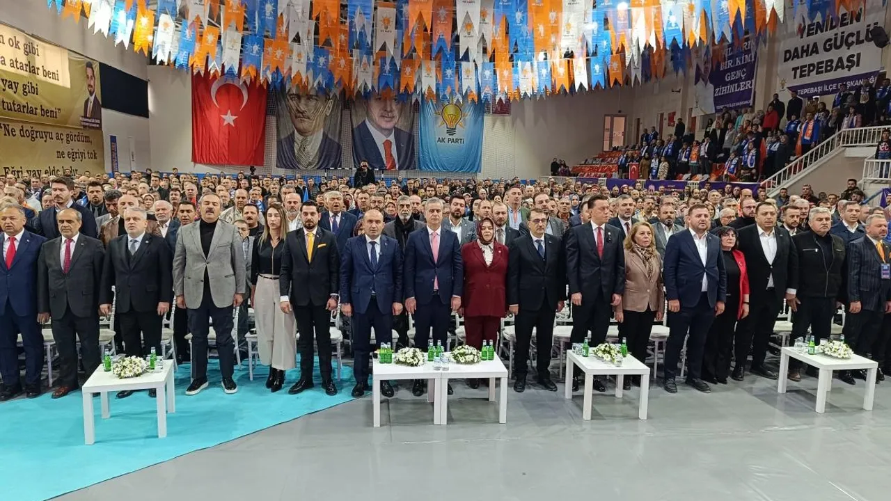 AK PARTİ TEPEBAŞI 6. OLAĞAN KONGRESİ TAMAMLANDI